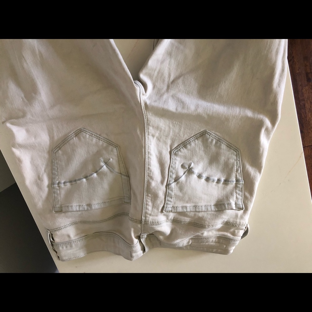 Jeans - Picture 3 of 3